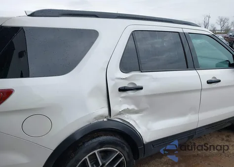 2016 Ford Explorer Sport z USA, uszkodzony, nr VIN 1FM5K8GT6GGD24324